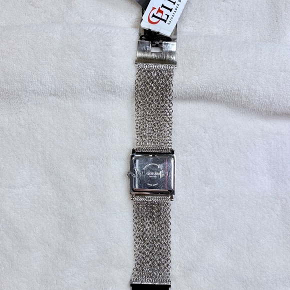 Vintage 90's GUESS Women’s Watch–Model G85751L–Swarovski Components-Never Worn - Picture 3 of 7